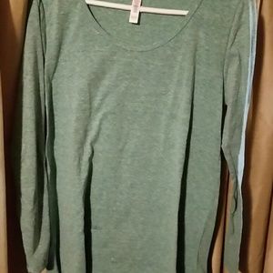 Lularoe classic top!